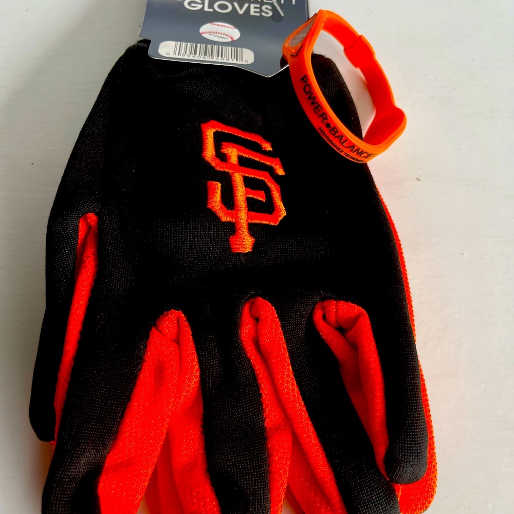 SF Giants Utility Gloves and Power Balance Bracelet
